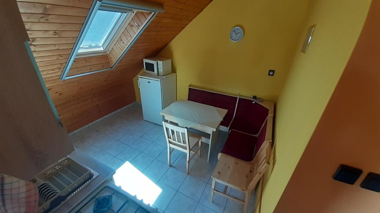 Pátri Apartmanház Keszthely Exteriér fotografie