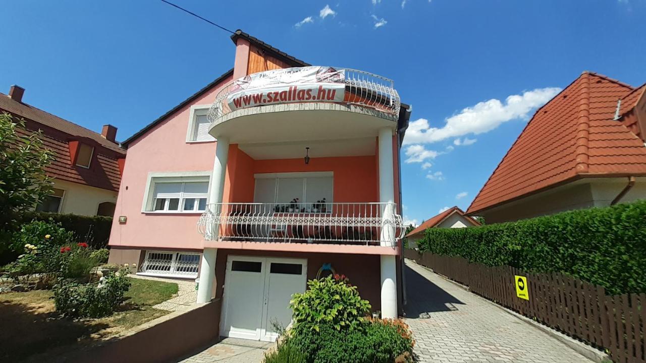 Pátri Apartmanház Keszthely Exteriér fotografie