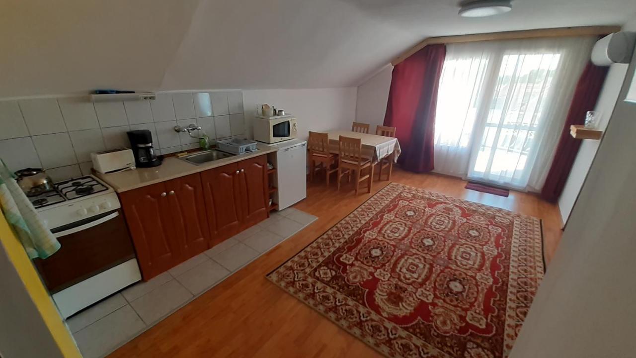 Pátri Apartmanház Keszthely Exteriér fotografie