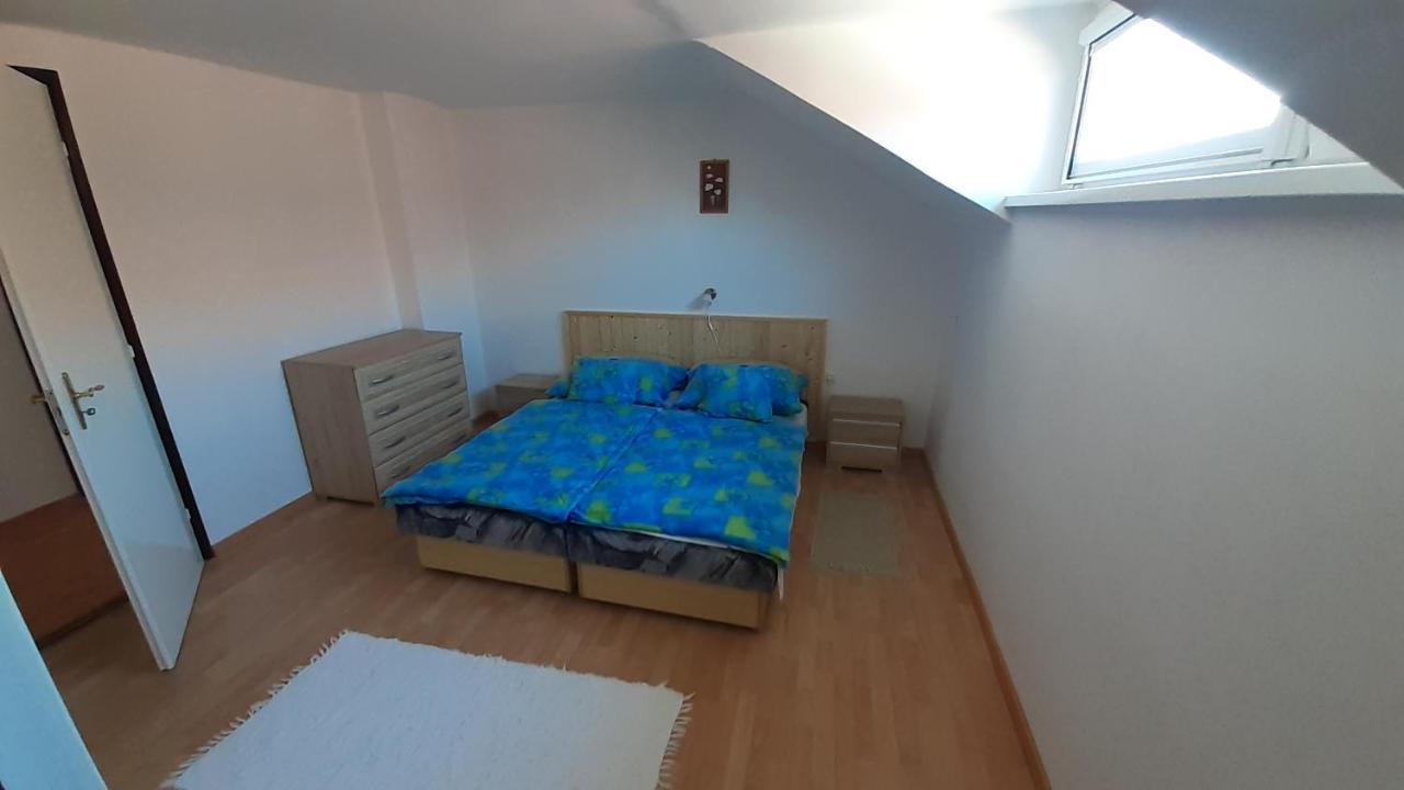 Pátri Apartmanház Keszthely Exteriér fotografie