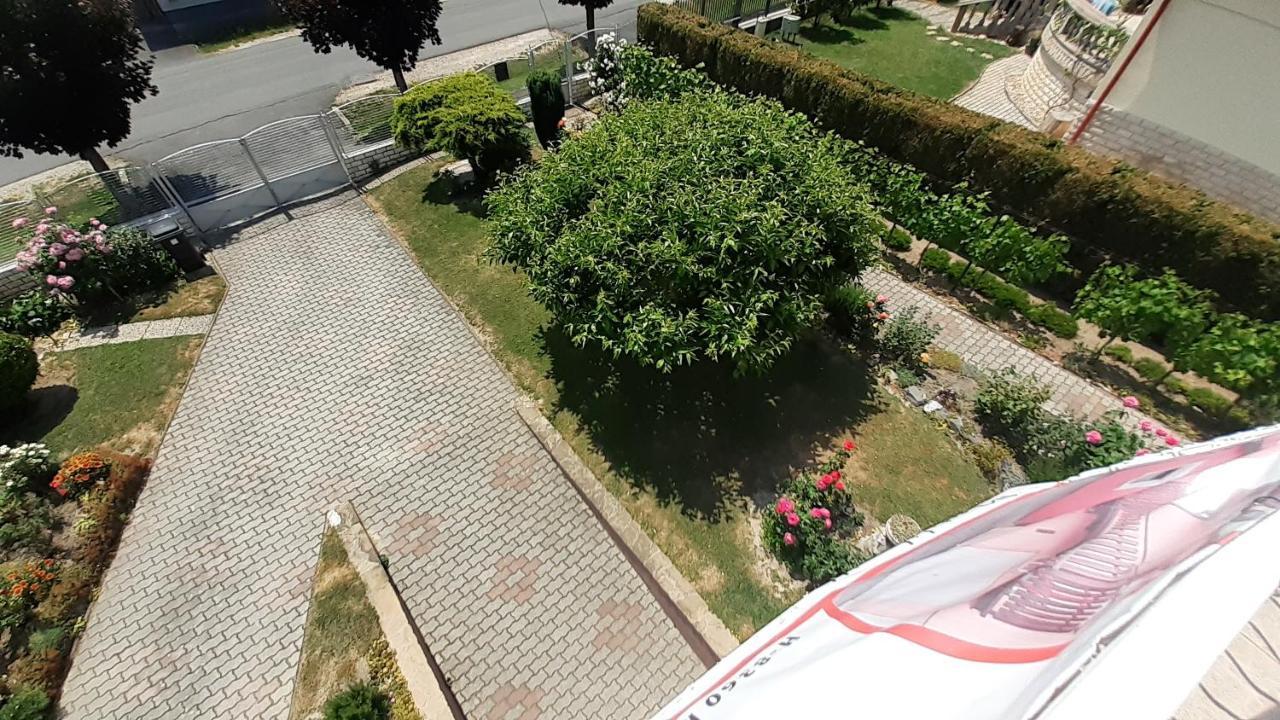 Pátri Apartmanház Keszthely Exteriér fotografie